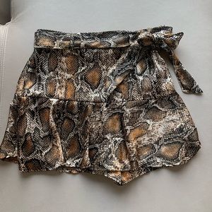 Zara snake skort
